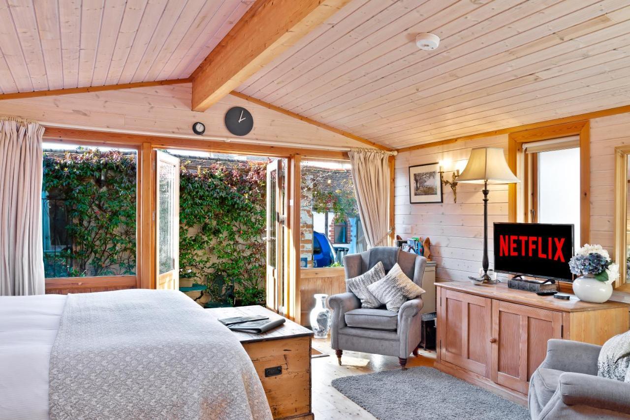The Lodge - Luxury Lodge With Super King Size Bed, Kitchen & Shower Room Hurstpierpoint Kültér fotó